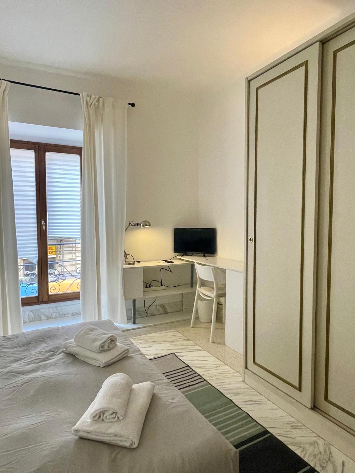Martina A Piazza Del Popolo Villa Roma Eksteriør bilde